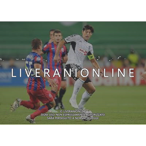2013.08.27 WARSZAWA PILKA NOZNA LIGA MISTRZOW SEZON 2013/2014 FOOTBALL UEFA CHAMPIONS LEAGUE SEASON 2013/2014 LEGIA WARSZAWA - STEAUA BUKARESZT BUCURESTI N/Z IVICA VRDOLJAK FOTO LUKASZ LASKOWSKI / PRESSFOCUS NEWSPIXPL --- Newspix.pl AG ALDO LIVERANI SAS ONLY ITALY *** Local Caption *** www.newspix.pl mail us: info@newspix.pl call us: 0048 022 23 22 222 --- Polish Picture Agency by Ringier Axel Springer Poland