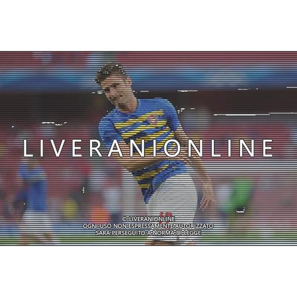  Olivier Giroud warming up before the Champions League qualifier second leg, between Arsenal and Fenerbahce at The Emirates Stadium, London, on Tuesday August 27, 2013. ©photoshot/AGENZIA ALDO LIVERANI SAS - ITALY ONLY - EDITORIAL USE ONLY