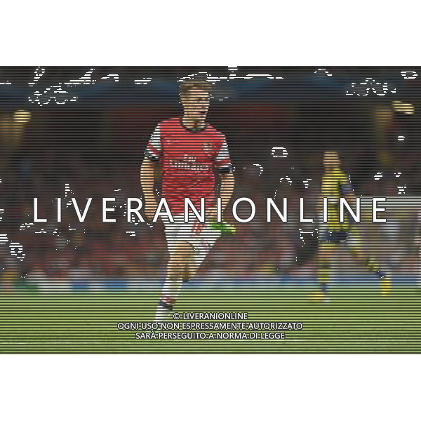  Aaron Ramsey playing in the Champions League qualifier second leg, between Arsenal and Fenerbahce at The Emirates Stadium, London, on Tuesday August 27, 2013. ©photoshot/AGENZIA ALDO LIVERANI SAS - ITALY ONLY - EDITORIAL USE ONLY