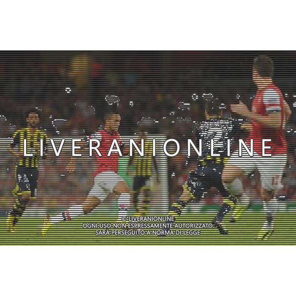  Theo Walcott playing in the Champions League qualifier second leg, between Arsenal and Fenerbahce at The Emirates Stadium, London, on Tuesday August 27, 2013. ©photoshot/AGENZIA ALDO LIVERANI SAS - ITALY ONLY - EDITORIAL USE ONLY