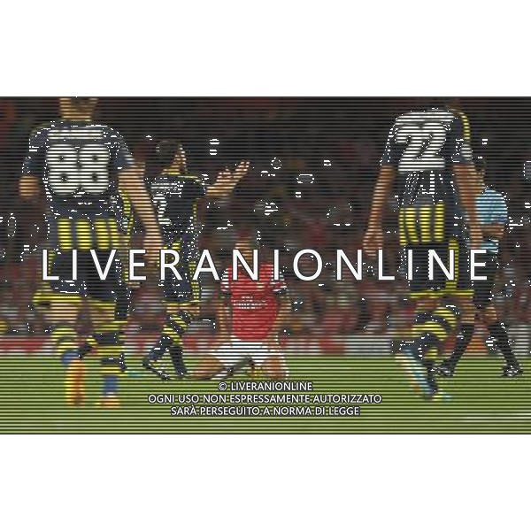  Theo Walcott playing in the Champions League qualifier second leg, between Arsenal and Fenerbahce at The Emirates Stadium, London, on Tuesday August 27, 2013. ©photoshot/AGENZIA ALDO LIVERANI SAS - ITALY ONLY - EDITORIAL USE ONLY