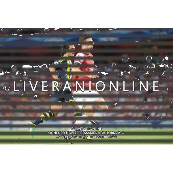  Olivier Giroud playing in the Champions League qualifier second leg, between Arsenal and Fenerbahce at The Emirates Stadium, London, on Tuesday August 27, 2013. ©photoshot/AGENZIA ALDO LIVERANI SAS - ITALY ONLY - EDITORIAL USE ONLY