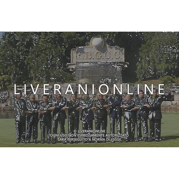 (130828) -- SERI BEGAWAN, Aug. 28, 2013 () -- Delegates of the 7th ASEAN Defense Ministers\' Meeting Retreat (ADMM Retreat) pose for family photos in Seri Begawan, Brunei,August 28, 2013. ASEAN defense chiefs are arriving Tuesday for the 7th ASEAN Defense Ministers\' Meeting Retreat (ADMM Retreat) in Brunei to discuss cooperation and promotion of regional peace and stability. (/Lui Siuwai) ©photoshot/AGENZIA ALDO LIVERANI SAS - ITALY ONLY - Meeting dei Ministri della Difesa a Bandar Seri Begawan , Brunei, 29 agosto 2013.