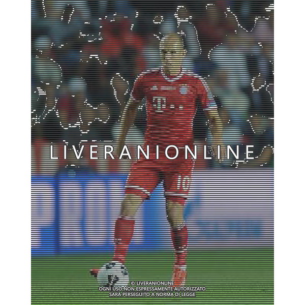 2013.08.30 PRAGA PILKA NOZNA SUPER PUCHAR EUROPY 2013 FOOTBALL UEFA SUPERCUP 2013 FC BAYERN MONACHIUM - FC CHELSEA LONDYN N/Z ARJEN ROBBEN FOTO LUKASZ LASKOWSKI / PRESSFOCUS NEWSPIXPL --- Newspix.pl AG ALDO LIVERANI SAS ONLY ITALY *** Local Caption *** www.newspix.pl mail us: info@newspix.pl call us: 0048 022 23 22 222 --- Polish Picture Agency by Ringier Axel Springer Poland