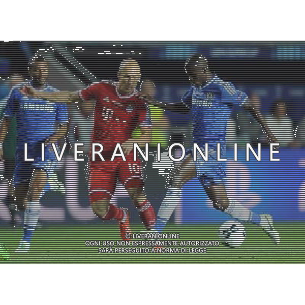 2013.08.30 PRAGA PILKA NOZNA SUPER PUCHAR EUROPY 2013 FOOTBALL UEFA SUPERCUP 2013 FC BAYERN MONACHIUM - FC CHELSEA LONDYN N/Z ASHLEY COLE ARJEN ROBBEN FOTO LUKASZ LASKOWSKI / PRESSFOCUS NEWSPIXPL --- Newspix.pl AG ALDO LIVERANI SAS ONLY ITALY *** Local Caption *** www.newspix.pl mail us: info@newspix.pl call us: 0048 022 23 22 222 --- Polish Picture Agency by Ringier Axel Springer Poland