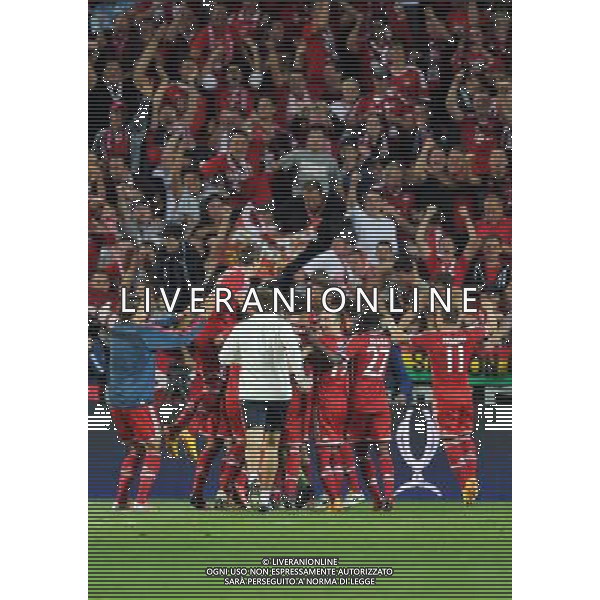 2013.08.30 PRAGA PILKA NOZNA SUPER PUCHAR EUROPY 2013 FOOTBALL UEFA SUPERCUP 2013 FC BAYERN MONACHIUM - FC CHELSEA LONDYN N/Z MANUEL NEUER BRONI DECYZUJACY RZUT KARNY RADOSC ZWYCIESTWO FOTO LUKASZ LASKOWSKI / PRESSFOCUS NEWSPIXPL --- Newspix.pl AG ALDO LIVERANI SAS ONLY ITALY *** Local Caption *** www.newspix.pl mail us: info@newspix.pl call us: 0048 022 23 22 222 --- Polish Picture Agency by Ringier Axel Springer Poland