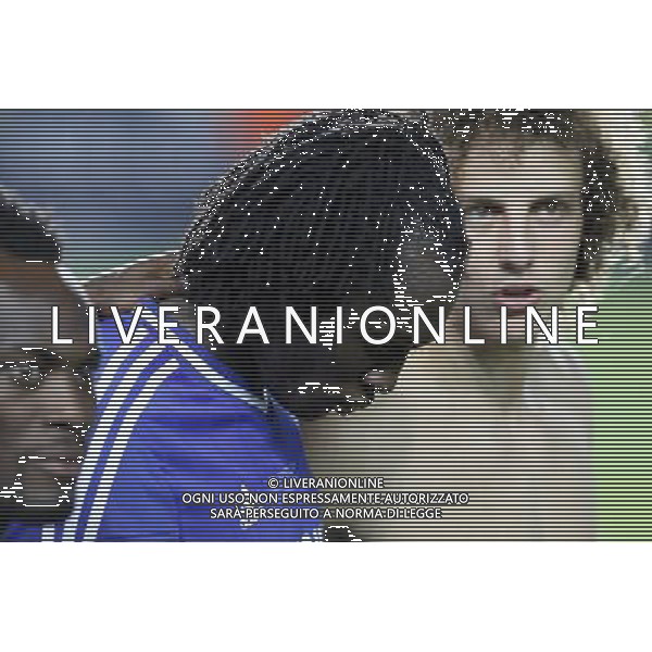 (130830) -- PRAGUE, Aug. 30, 2013 () --Romelu Lukaku (C) of Chelsea FC stands sadly after the UEFA Super Cup football match Chelsea FC vs Bayern Munich on August 30, 2013 at the Eden Stadium in Prague. Bayern Munich won the match 7:6. (/Zhou Lei) ©photoshot/AGENZIA ALDO LIVERANI SAS - ITALY ONLY - Chelsea vs Bayern Monaco UEFA Supercoppa Europea allo Stadio Eden di Praga 30 agosto 2013