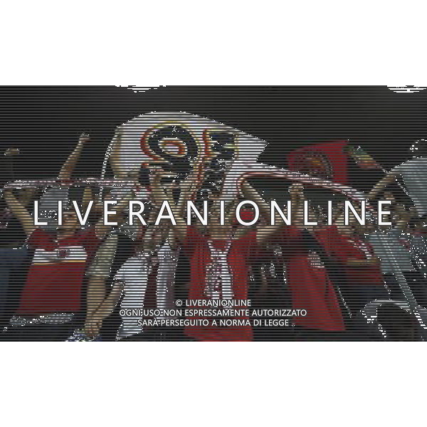 (130830) -- PRAGUE, Aug. 30, 2013 () -- Supporters of Bayern Munich cheer before the UEFA Super Cup football match Chelsea FC vs Bayern Munich on August 30, 2013 at the Eden Stadium in Prague. Bayern Munich won the match 7:6. (/Zhou Lei) ©photoshot/AGENZIA ALDO LIVERANI SAS - ITALY ONLY - Chelsea vs Bayern Monaco UEFA Supercoppa Europea allo Stadio Eden di Praga 30 agosto 2013