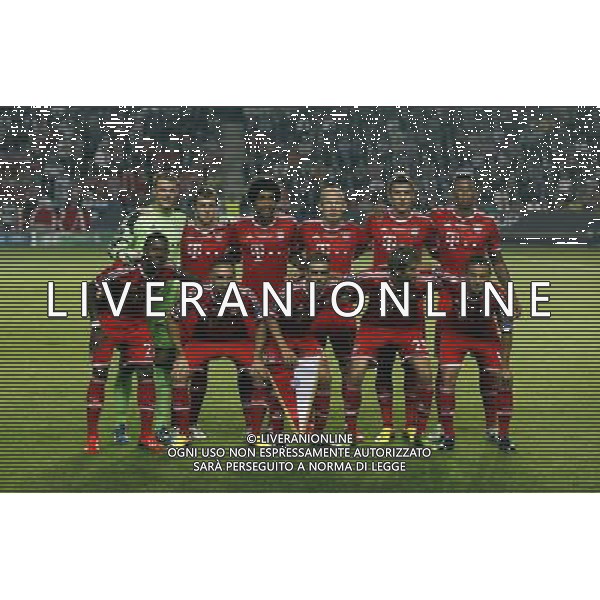 (130830) -- PRAGUE, Aug. 30, 2013 () -- Players of Bayern Munich pose for photo before the UEFA Super Cup football match Chelsea FC vs Bayern Munich on August 30, 2013 at the Eden Stadium in Prague. Bayern Munich won the match 7:6. (/Zhou Lei) ©photoshot/AGENZIA ALDO LIVERANI SAS - ITALY ONLY - Chelsea vs Bayern Monaco UEFA Supercoppa Europea allo Stadio Eden di Praga 30 agosto 2013