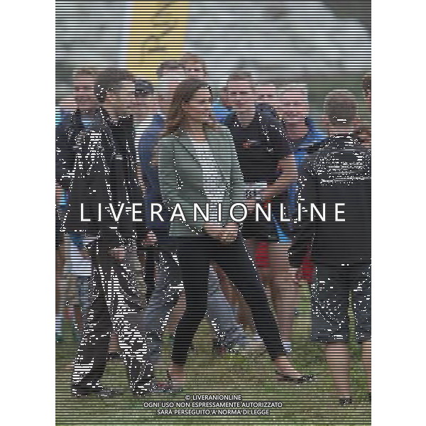 30th aug 2013 William and Kate at Breakwater country park anglesey to start the Ring O Fire marathon. ©photoshot/AGENZIA ALDO LIVERANI SAS - ITALY ONLY - REALI INGLESI: Il principe William e la moglie Kate alla partenza della maratona Ring O Fire al parco Anglesey 30 Agosto 2013