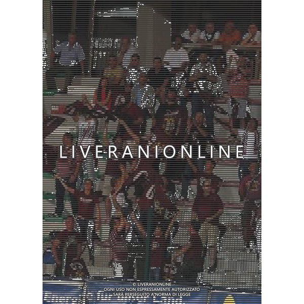 BOLZANO 1 SETTEMBRE 2013 /CAMPIONATO LEGAPRO I^ DIVISIONE 2013-2014 / SUDTIROL VS REGGIANA / NELLA FOTO: I TIFOSI REGGIANI A BOLZANO / FOTO FRANCESCA SOLI - AGENZIA ALDO LIVERANI SAS