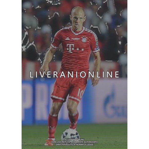 2013.08.30 PRAGA PILKA NOZNA SUPER PUCHAR EUROPY 2013 FOOTBALL UEFA SUPERCUP 2013 FC BAYERN MONACHIUM - FC CHELSEA LONDYN N/Z ARJEN ROBBEN FOTO LUKASZ LASKOWSKI / PRESSFOCUS NEWSPIXPL --- Newspix.pl AG ALDO LIVERANI SAS ONLY ITALY *** Local Caption *** www.newspix.pl mail us: info@newspix.pl call us: 0048 022 23 22 222 --- Polish Picture Agency by Ringier Axel Springer Poland