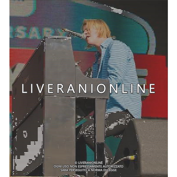  Trinity Jersey CI : Tom Odell performing on the main stage at 2013 Jersey Live Festival.Jersey Live is celebrating its 10th anniversary. Date 01/09/2013 ©PHOTOSHOT/AGENZIA ALDO LIVERANI SAS - ITALY ONLY - EDITORIAL USE ONLY