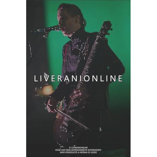 Icelandic Post-Rock band Sigur Ros headline the second night of the iTunes Festival 2013 at The Roundhouse, Chalk Farm/London, England, UK on 2nd September 2013. The band consists of Jv=n vžv=r \'Jv=nsi\' Birgisson (guitar and vocals), Georg Hv=lm (bass) and vgv?st v†var Gunnarsson (drums). ©PHOTOSHOT/AGENZIA ALDO LIVERANI SAS - ITALY ONLY - EDITORIAL USE ONLY