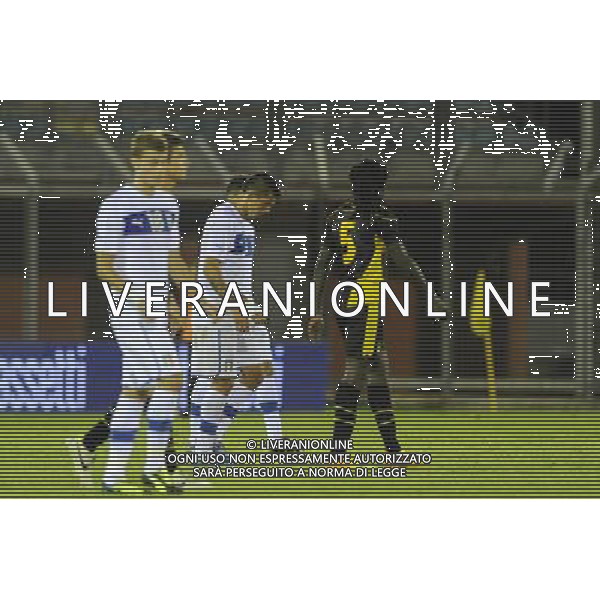 Rieti - 05/09/2013 - Stadio \'Centro d\'Italia\' - Qualificazioni Campionato Europeo Under 21 - Italia vs Belgio - nella foto: Delusione Italia a fine gara /Ph. Fabrizio Corradetti - Ag. Aldo Liverani sas