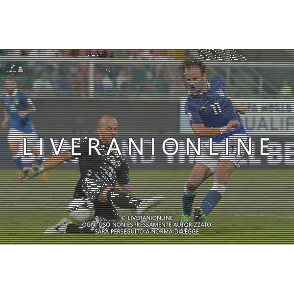 6-9-2013 Palermo : Italia - Bulgaria Qualificazioni Mondiali Calcio 2014 Nella foto: occasione gol Alberto Gilardino - Nikolay Mihaylov GIUSEPPE SERGI/AG ALDO LIVERANI SAS 