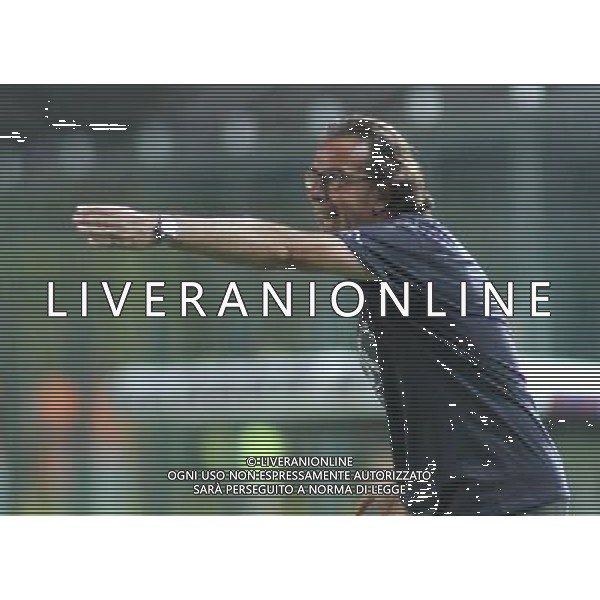 bergamo, stadio atleti azzurri d\'italia, 08 settembre 2013, nella foto L\'ALLENATORE DELL\' ALBINOLEFFE ARMANDO MADONNA ,ph.moro/ALDO LIVERANI