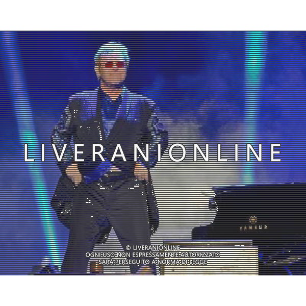  Elton John performs on the main stage at Bestival 2013, Isle of Wight, Sunday Date08/09/2013 ©photoshot/AGENZIA ALDO LIVERANI SAS - ITALY ONLY - EDITORIAL USE ONLY