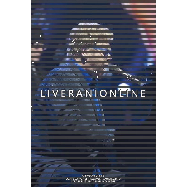 Elton John performing at the First Direct Arena, Leeds on 4th September 2013. ©photoshot/AGENZIA ALDO LIVERANI SAS - ITALY ONLY - EDITORIAL USE ONLY