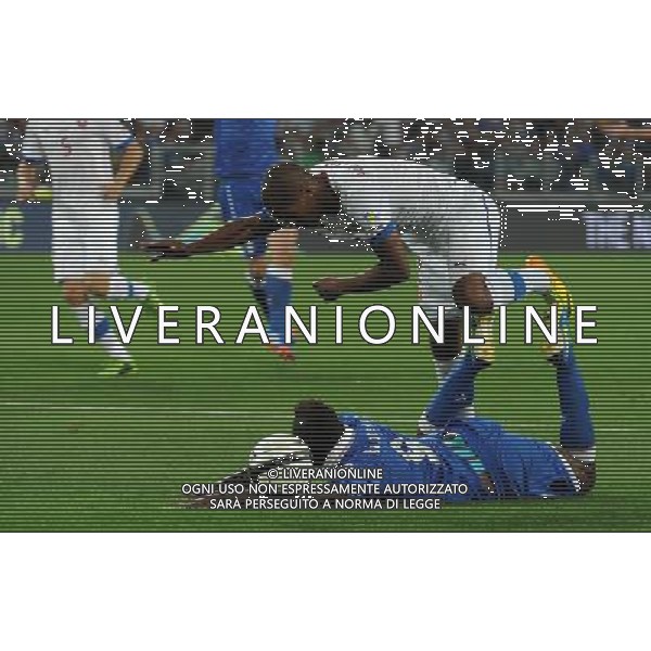 Qualificazioni ai Campionati Mondiali di Calcio Brasile FIFA 2014 Gruppo B Torino - 10.09.2013 Italia-Repubblica Ceca Nella Foto:fallo su balotelli del rigore /Ph.Vitez-Ag. Aldo Liverani