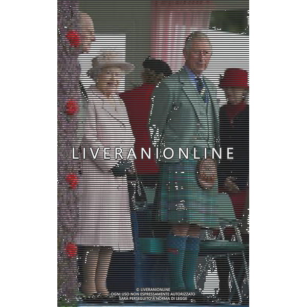 The Queen, Prince Charles and the Duke of Edinburgh attend the Braemar Games, Scotland, 7-9-13 ©photoshot/AGENZIA ALDO LIVERANI SAS - ITALY ONLY - EDITORIAL USE ONLY - REALI INGLESI: La Regina Elisabetta II d\'inghilterra assiste ai Giochi Braemar, in Scozia