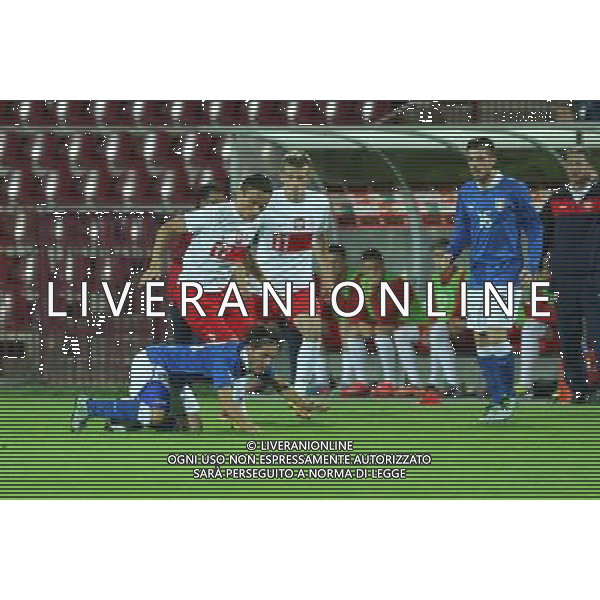 POLSKA SZCZECIN STADION IM. FLORIANA KRYGIERA 11.09.2013 MECZ POLSKA U20 - WLOCHY U20 NZ FRANCESSO VASSALLO (NIZEJ), SZYMON DREWNIAK (17), BARTOSZ SZELIGA (11), GIANLUCA SANPIETRO (16) FOT. KRZYSZTOF CICHOMSKI/NEWSPIX.PL POLAND SZCZECIN STADIUM IM. FLORIANA KRYGIERA 11.09.2013 MATCH POLAND U20 - ITALY U20 FRANCESSO VASSALLO (ON KNEES), SZYMON DREWNIAK (17), BARTOSZ SZELIGA (11), GIANLUCA SANPIETRO (16) FOT. KRZYSZTOF CICHOMSKI/NEWSPIX.PL --- Newspix.pl AG ALDO LIVERANI SAS ONLY ITALY *** Local Caption *** www.newspix.pl mail us: info@newspix.pl call us: 0048 022 23 22 222 --- Polish Picture Agency by Ringier Axel Springer Poland