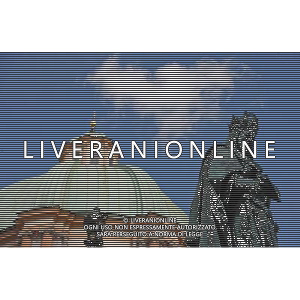 (130912) -- BRUSSELS, Sept. 12, 2013 () -- The photo taken on Sept. 1, 2013 shows the statue of the Hoply Roman Emperor Charles IV in Prague, capital of Czech Republic, As home to a number of famous cultural attractions, the extensive historic centre of Prague has been included in the UNESCO World Heritage List since 1992. In the course of the 1100 years of its existence, Prague¡¯s development can be documented in the architectural expression of many historical periods and their styles. (/Zhou Lei) ©PHOTOSHOT/AGENZIA ALDO LIVERANI SAS - ITALY ONLY - EDITORIAL USE ONLY - Vedute dei monumenti della citta di Praga, capitale della Repubblica Ceca, inserita nella lista del patrimonio mondiale dell\'UNESCO dal 1992.