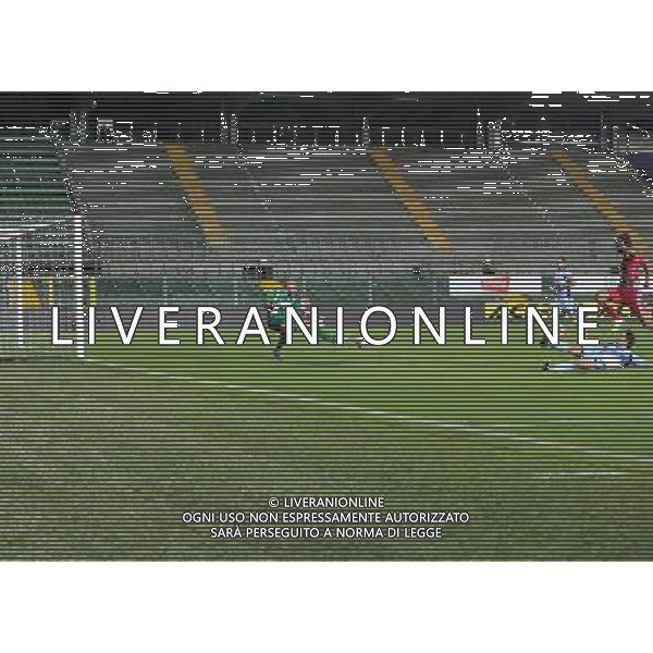 bergamo, stadio atleti azzurri d\'italia, 13 settembre 2013, nella foto ELVIS ABBRUSCATO OCCASIONE ,ph.moro/ALDO LIVERANI Albinoleffe vs CREMONESE campionato calcio lega pro 13 settembre 2013