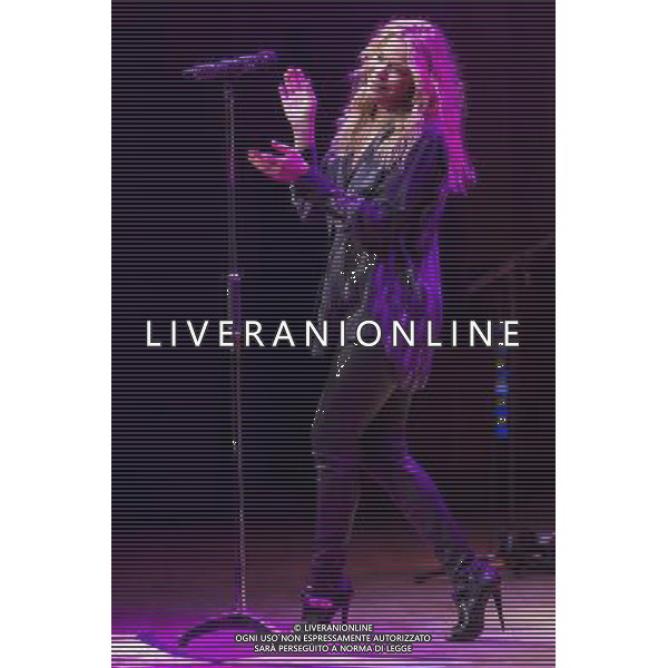 LeAnn Rimes performs live in concert at the Bridgewater Hall, Manchester, England, 16th September 2013. ©photoshot/AGENZIA ALDO LIVERANI SAS - ITALY ONLY - EDITORIAL USE ONLY