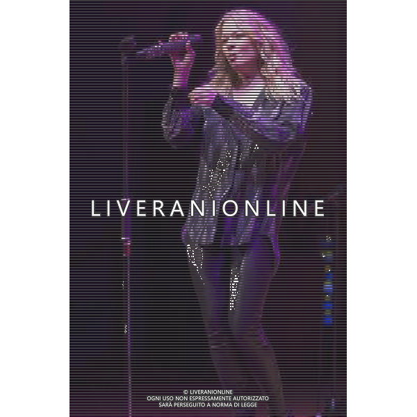 LeAnn Rimes performs live in concert at the Bridgewater Hall, Manchester, England, 16th September 2013. ©photoshot/AGENZIA ALDO LIVERANI SAS - ITALY ONLY - EDITORIAL USE ONLY