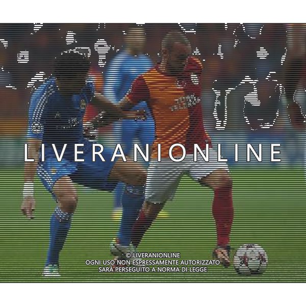 UEFA Champions League group B match between Galatasaray and Real Madrid at Turk Telekom Arena Stadium on September 17, 2013 in Istanbul,Turkey. Match Scored: Galatasaray 1 - Real Madrid 6 Pictured: Wesley Sneijder of Galatasaray and Pepe of Real Madrid. LIGA MISTRZOW SEZON 2013/2014 PILKA NOZNA GALATASARAY vs REAL MADRYT FOT.SESKIM PHOTO/NEWSPIX.PL TURKEY, GERMANY, AUSTRIA AND UK OUT !!! --- Newspix.pl /AGENZIA ALDO LIVERANI SAS - ITALY ONLY - EDITORIAL USE ONLY *** Local Caption *** www.newspix.pl mail us: info@newspix.pl call us: 0048 022 23 22 222 --- Polish Picture Agency by Ringier Axel Springer Poland