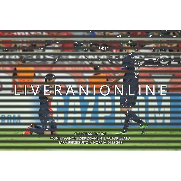 Joie de MARQUINHOS / Zlatan IBRAHIMOVIC - 17.09.2013 - Olympiacos / Paris Saint Germain - Champions League Photo: Amandine Noel / Icon Sport /AGENZIA ALDO LIVERANI SAS - ITALY ONLY - EDITORIAL USE ONLY