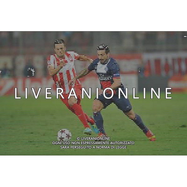 Andreas SAMARIS / Ezequiel LAVEZZI - 17.09.2013 - Olympiakos / Paris Saint Germain - Ligue des Champions Photo: Amandine Noel / Icon Sport /AGENZIA ALDO LIVERANI SAS - ITALY ONLY - EDITORIAL USE ONLY