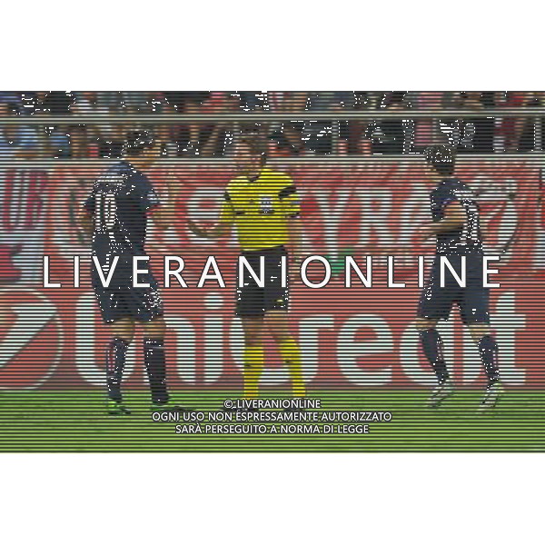 Zlatan IBRAHIMOVIC / Felix BRYCH - 17.09.2013 - Olympiakos / Paris Saint Germain - Ligue des Champions Photo: Amandine Noel / Icon Sport /AGENZIA ALDO LIVERANI SAS - ITALY ONLY - EDITORIAL USE ONLY