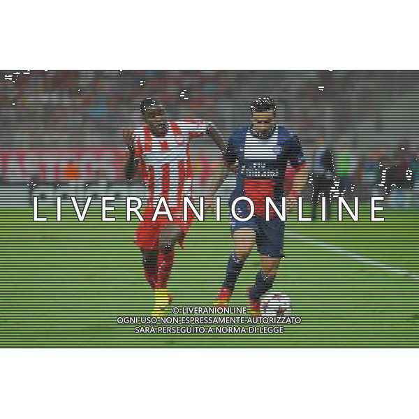 Joel CAMPBELL / Ezequiel LAVEZZI - 17.09.2013 - Olympiakos / Paris Saint Germain - Ligue des Champions Photo: Amandine Noel / Icon Sport /AGENZIA ALDO LIVERANI SAS - ITALY ONLY - EDITORIAL USE ONLY