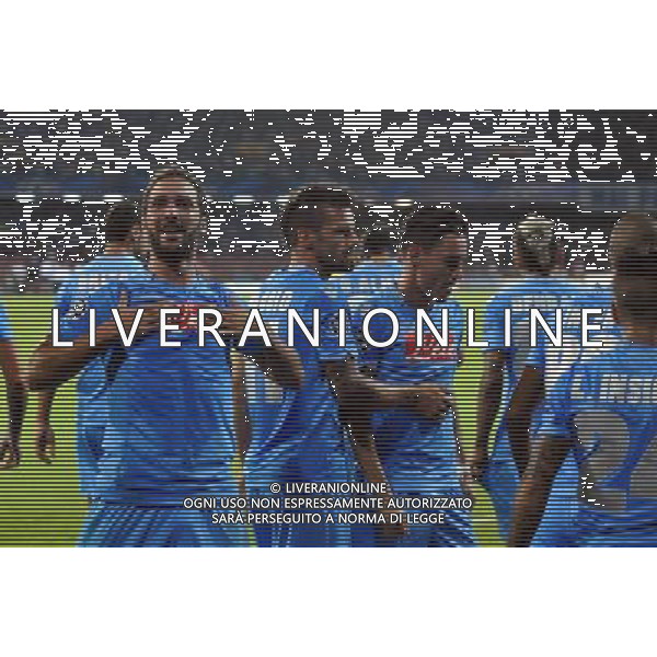 NAPOLI - BORUSSIA DORTMUND CHAMPIONS LEAGUE 18 SETTEMBRE 2013 NELLA FOTO: ESULTANZA DOPO IL GOL DI HIGUAIN ©MOSCA/AGENZIA ALDO LIVERANI SAS