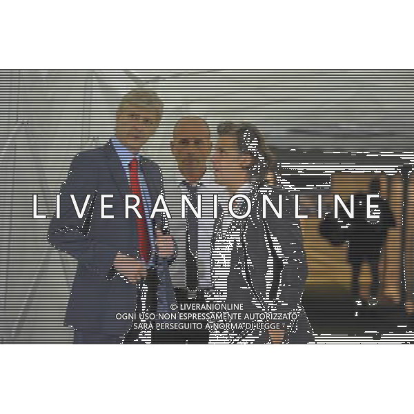 Arsene WENGER / Elie Baup / Vincent LABRUNE - 18.09.2013 - Marseille / Arsenal - Champions League Photo : Amandine Noel / Icon Sport AG ALDO LIVERANI SAS ONLY ITALY