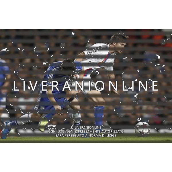 (130919) -- LONDON, Sept. 19, 2013 () -- Oscar(L) of Chelsea FC vies with Valentin Stocker of FC Basel 1893 during the UEFA Champions League Group E match between Chelsea FC and FC Basel 1893 at Stamford Bridge Stadium in London, Britain, on Sept. 18, 2013. Chelsea lost 1-2. (/Wang Lili) ©PHOTOSHOT/AGENZIA ALDO LIVERANI SAS - ITALY ONLY - CHELSEA - BASILEA