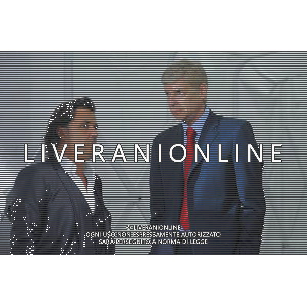 Vincent LABRUNE / Arsene WENGER - 18.09.2013 - Marseille / Arsenal - Ligue des Champions Photo: Amandine Noel / Icon Sport AG ALDO LIVERANI SAS ONLY ITALY