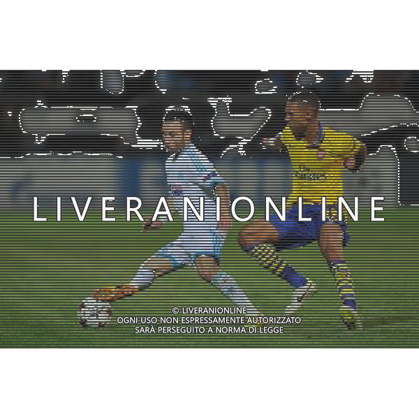 Mathieu VALBUENA / Kieran GIBBS - 18.09.2013 - Marseille / Arsenal - Ligue des Champions Photo: Amandine Noel / Icon Sport AG ALDO LIVERANI SAS ONLY ITALY