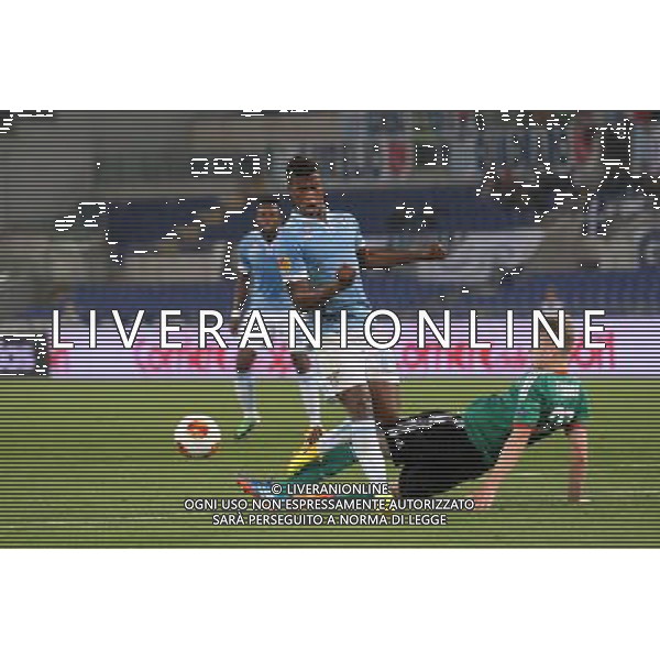 RZYM 19.09.2013 MECZ 1. KOLEJKA LIGA EUROPY GRUPA J SEZON 2013/14: SS LAZIO RZYM - LEGIA WARSZAWA --- UEFA EUROPA LEAGUE GROUP J MATCH: LAZIO ROME - LEGIA WARSAW KEITA BALDE DOMINIK FURMAN FOT. PIOTR KUCZA/NEWSPIX.PL --- Newspix.pl AG ALDO LIVERANI SAS ONLY ITALY *** Local Caption *** www.newspix.pl mail us: info@newspix.pl call us: 0048 022 23 22 222 --- Polish Picture Agency by Ringier Axel Springer Poland
