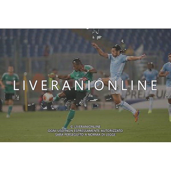 RZYM 19.09.2013 MECZ 1. KOLEJKA LIGA EUROPY GRUPA J SEZON 2013/14: SS LAZIO RZYM - LEGIA WARSZAWA --- UEFA EUROPA LEAGUE GROUP J MATCH: LAZIO ROME - LEGIA WARSAW DOSSA JUNIOR SERGIO FLOCCARI FOT. PIOTR KUCZA/NEWSPIX.PL --- Newspix.pl AG ALDO LIVERANI SAS ONLY ITALY *** Local Caption *** www.newspix.pl mail us: info@newspix.pl call us: 0048 022 23 22 222 --- Polish Picture Agency by Ringier Axel Springer Poland