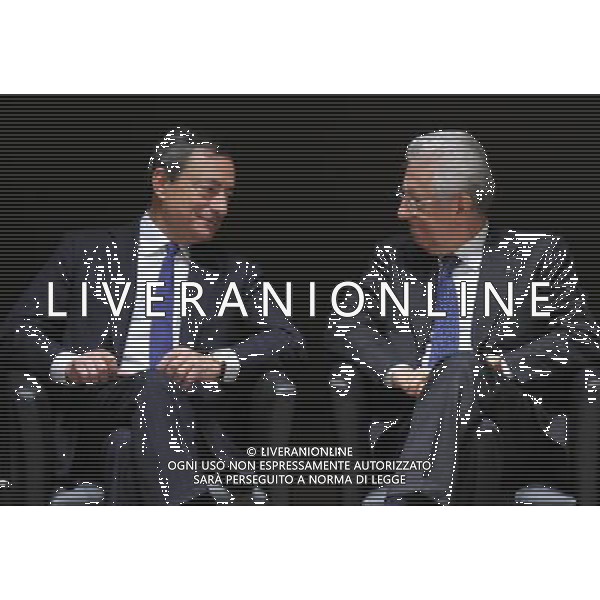 MILANO 27/9/2013 UNIERSITA BOCCONI COMMEMORAZIONE DI LUIGI SPAVENTA NELLA FOTO MARIO DRAGHI E MARIO MONTI FOTO ROMANO/AG ALDO LIVERANI S.A.S. 
