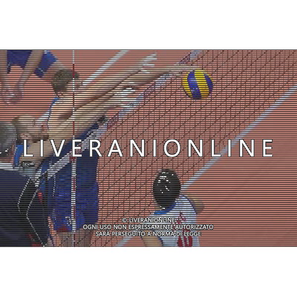 28.09.2013 - Kopenhaga , Dania , Parken Arena Copenhagen , siatkowka , Mistrzostwa Europy w pilke siatkowa , Rosja (niebieskie) - Serbia (biale) , 2013 CEV VELUX Volleyball European Championship , Russia - Serbia N/Z Nikolay Pavlov , Nikolay Apalikov , Milos Nikic Fot. Marek Prucnal / MPAimages.com / EDYTOR.net / NEWSPIX.PL --- Newspix.pl AG ALDO LIVERANI SAS ONLY ITALY *** Local Caption *** www.newspix.pl mail us: info@newspix.pl call us: 0048 022 23 22 222 --- Polish Picture Agency by Ringier Axel Springer Poland
