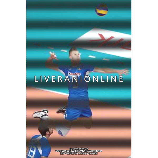 28.09.2013, Kopenhaga, siatkowka, volleyball, Mistrzostwa Europy, polfinal, European Championship, semifinal, Wlochy - Bulgaria, Italy - Bulgaria, Ivan Zaytsev (ITA), fot. Tomasz Jastrzebowski / Foto Olimpik / NEWSPIX.PL --- Newspix.pl *** Local Caption *** www.newspix.pl mail us: info@newspix.pl call us: 0048 022 23 22 222 --- Polish Picture Agency by Ringier Axel Springer Poland