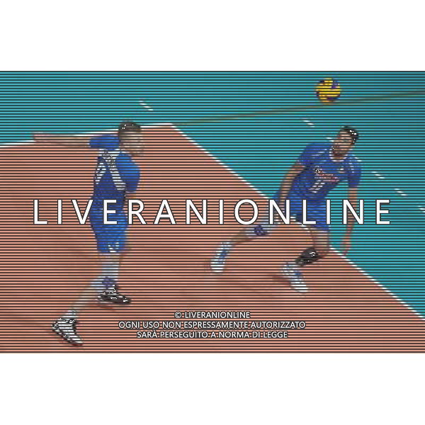 28.09.2013, Kopenhaga, siatkowka, volleyball, Mistrzostwa Europy, polfinal, European Championship, semifinal, Wlochy - Bulgaria, Italy - Bulgaria, Ivan Zaytsev, Cristian Savani (ITA), fot. Tomasz Jastrzebowski / Foto Olimpik / NEWSPIX.PL --- Newspix.pl *** Local Caption *** www.newspix.pl mail us: info@newspix.pl call us: 0048 022 23 22 222 --- Polish Picture Agency by Ringier Axel Springer Poland