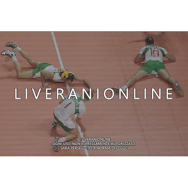 29.09.2013, Kopenhaga, siatkowka, volleyball, Mistrzostwa Europy, mecz o 3. miejsce, European Championship, bronze medal match, Serbia - Bulgaria, Georgi Bratoev, Nikolay Nikolov, Tsvetan Sokolov (BUL), fot. Tomasz Jastrzebowski / Foto Olimpik / NEWSPIX.PL --- Newspix.pl /AGENZIA ALDO LIVERANI SAS - ITALY ONLY - Serbia - Bulgaria pallavolo, campionato europeo di Volley *** Local Caption *** www.newspix.pl mail us: info@newspix.pl call us: 0048 022 23 22 222 --- Polish Picture Agency by Ringier Axel Springer Poland