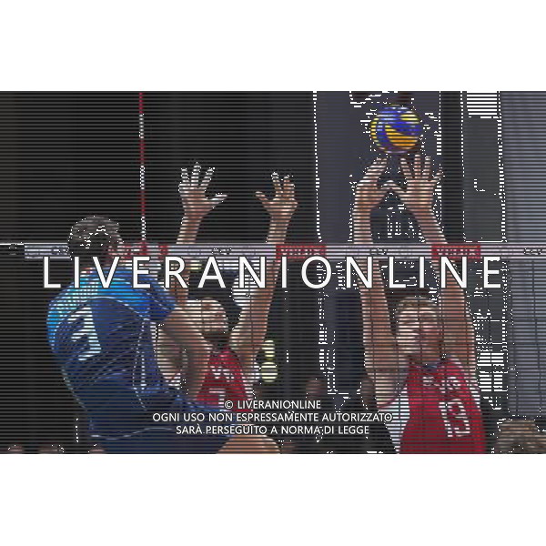 29.09.2013 - Kopenhaga , Dania , Parken Arena Copenhagen , siatkowka , Mistrzostwa Europy w pilke siatkowa , Rosja (czerwone) - Wlochy (niebieskie) , 2013 CEV VELUX Volleyball European Championship , Russia - Italy N/Z Simone Parodi , Nikolay Pavlov , Dmitriy Muserskiy Fot. Marek Prucnal / MPAimages.com / EDYTOR.net / NEWSPIX.PL --- Newspix.pl /AGENZIA ALDO LIVERANI SAS - ITALY ONLY - Russia - Italia Finale Pallavolo Campionato Europeo Volley a Copenhagen 29.09.2013 *** Local Caption *** www.newspix.pl mail us: info@newspix.pl call us: 0048 022 23 22 222 --- Polish Picture Agency by Ringier Axel Springer Poland