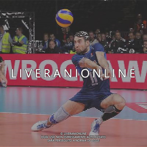 29.09.2013 - Kopenhaga , Dania , Parken Arena Copenhagen , siatkowka , Mistrzostwa Europy w pilke siatkowa , Rosja (czerwone) - Wlochy (niebieskie) , 2013 CEV VELUX Volleyball European Championship , Russia - Italy N/Z Cristian Savani Fot. Marek Prucnal / MPAimages.com / EDYTOR.net / NEWSPIX.PL --- Newspix.pl /AGENZIA ALDO LIVERANI SAS - ITALY ONLY - Russia - Italia Finale Pallavolo Campionato Europeo Volley a Copenhagen 29.09.2013 *** Local Caption *** www.newspix.pl mail us: info@newspix.pl call us: 0048 022 23 22 222 --- Polish Picture Agency by Ringier Axel Springer Poland