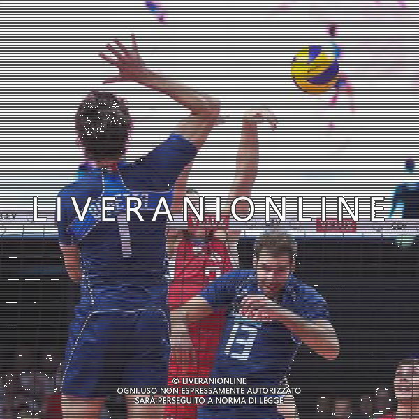 29.09.2013 - Kopenhaga , Dania , Parken Arena Copenhagen , siatkowka , Mistrzostwa Europy w pilke siatkowa , Rosja (czerwone) - Wlochy (niebieskie) , 2013 CEV VELUX Volleyball European Championship , Russia - Italy N/Z Thomas Beretta , Nikolay Apalikov , Dragan Travica Fot. Marek Prucnal / MPAimages.com / EDYTOR.net / NEWSPIX.PL --- Newspix.pl /AGENZIA ALDO LIVERANI SAS - ITALY ONLY - Russia - Italia Finale Pallavolo Campionato Europeo Volley a Copenhagen 29.09.2013 *** Local Caption *** www.newspix.pl mail us: info@newspix.pl call us: 0048 022 23 22 222 --- Polish Picture Agency by Ringier Axel Springer Poland